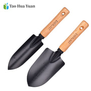 Carbon Steel Gardening Tool With Wooden Handle